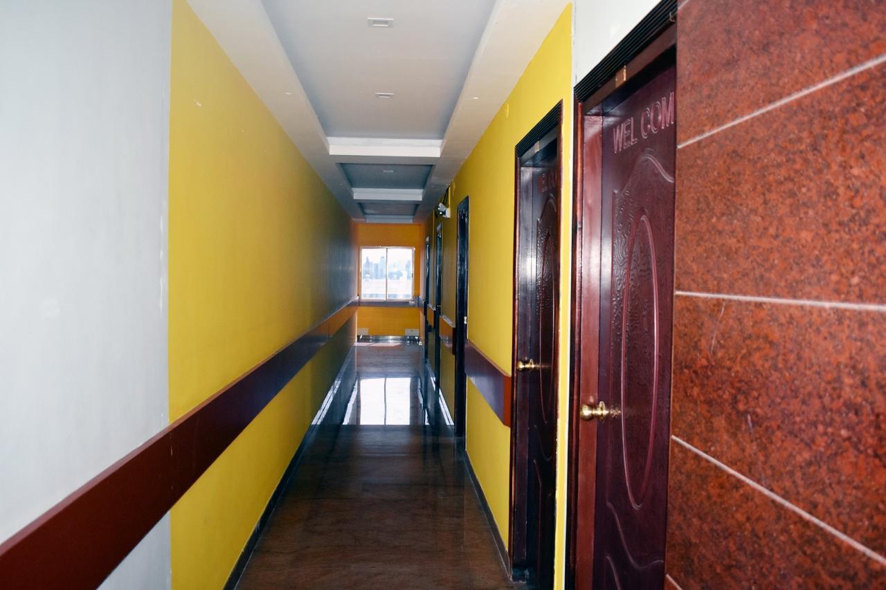 Hotel Apple Park Inn Tiruchirappalli Ngoại thất bức ảnh