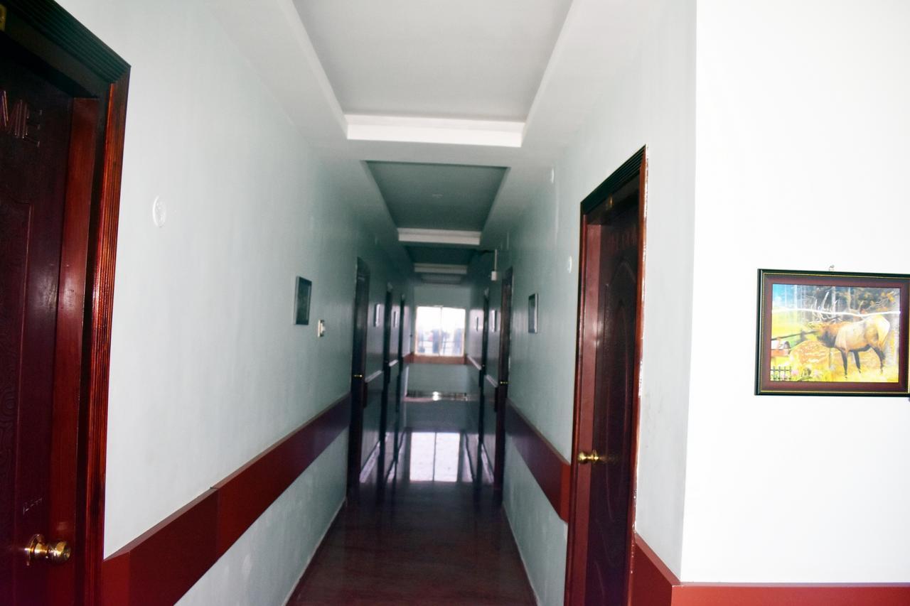 Hotel Apple Park Inn Tiruchirappalli Ngoại thất bức ảnh