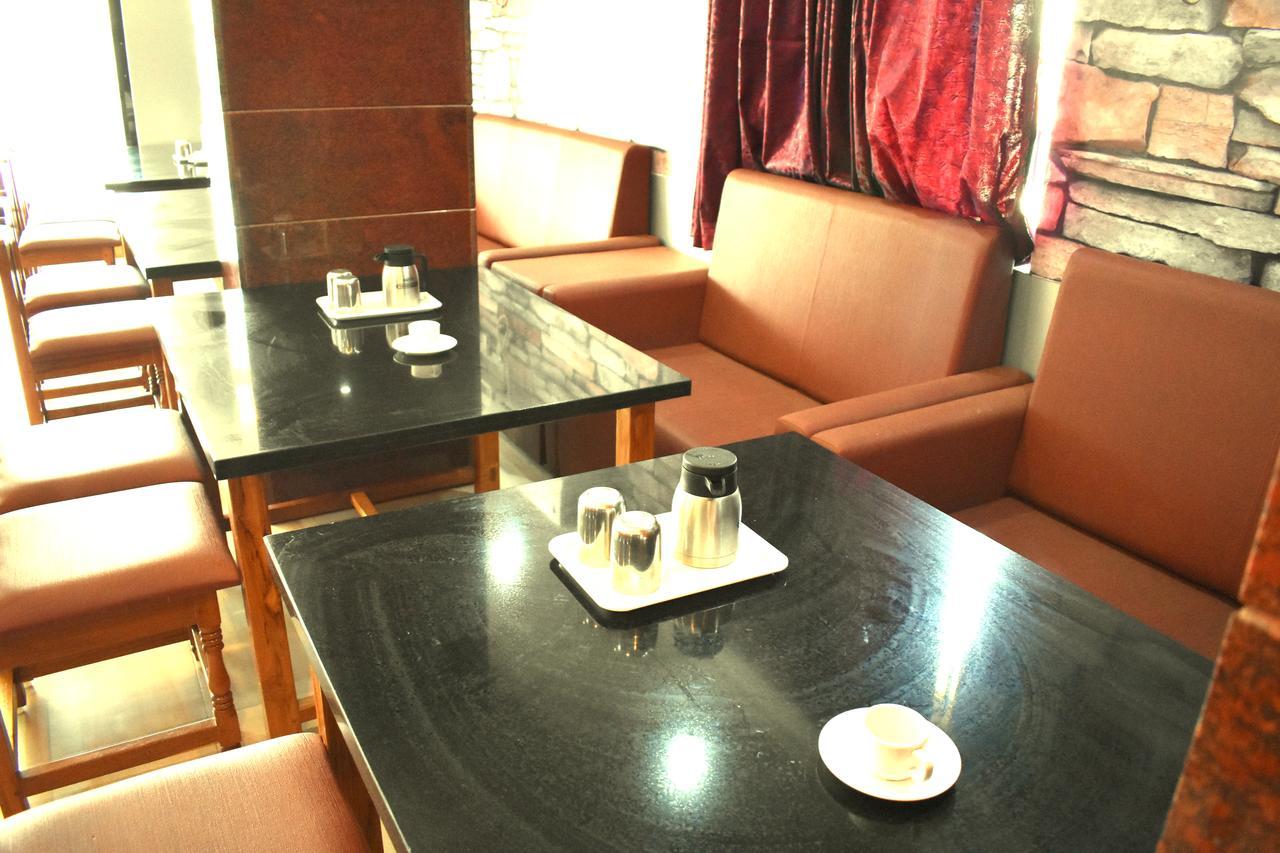 Hotel Apple Park Inn Tiruchirappalli Ngoại thất bức ảnh