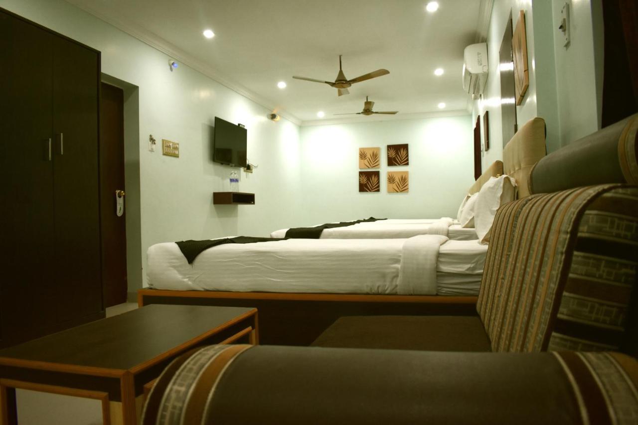 Hotel Apple Park Inn Tiruchirappalli Ngoại thất bức ảnh